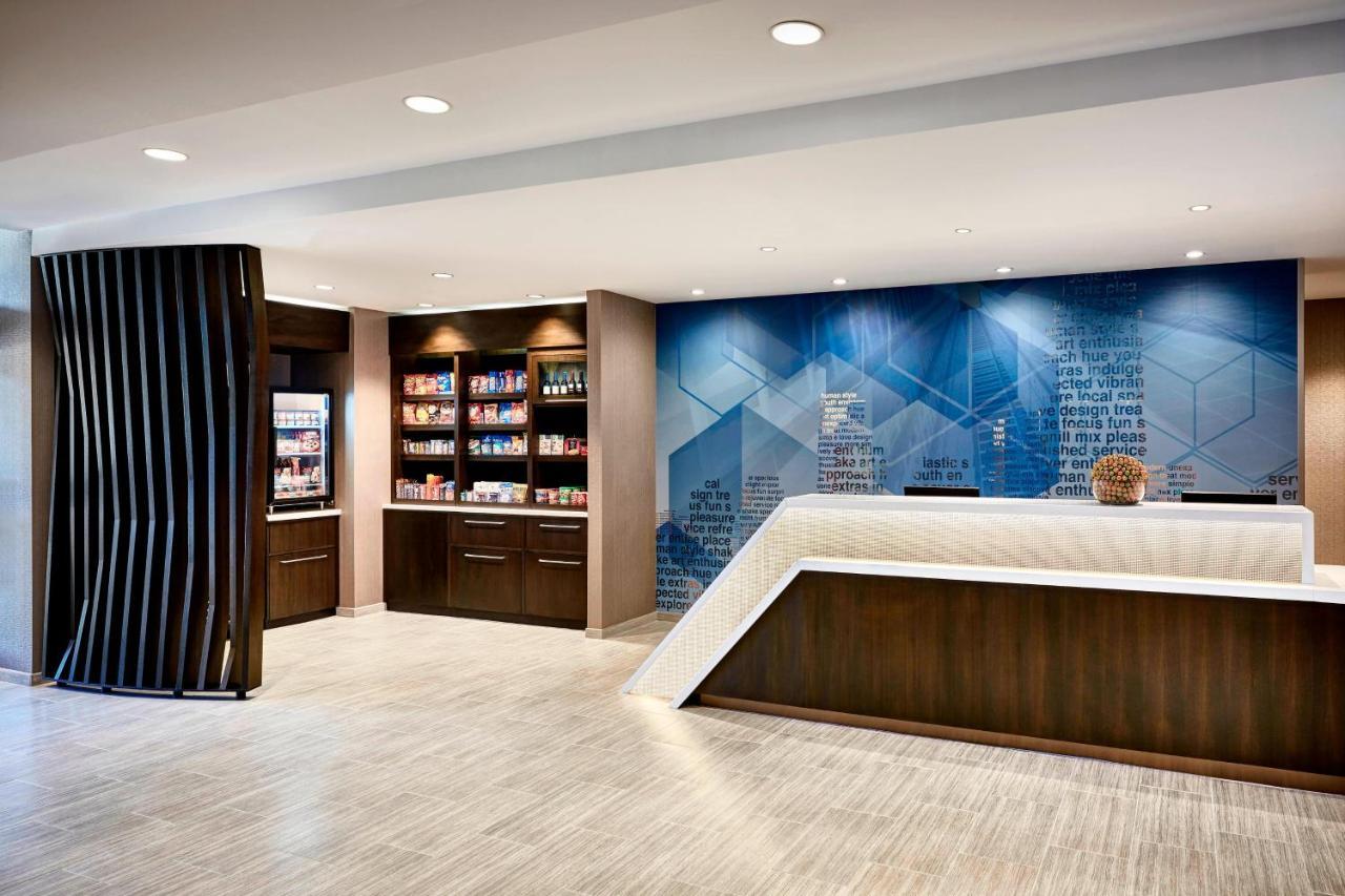 Springhill Suites By Marriott Cottonwood Exterior photo